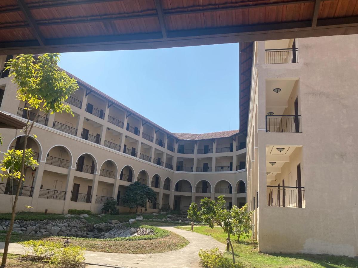 Bhanu The Fern Forest Resort & Spa, Jambughoda Exterior foto