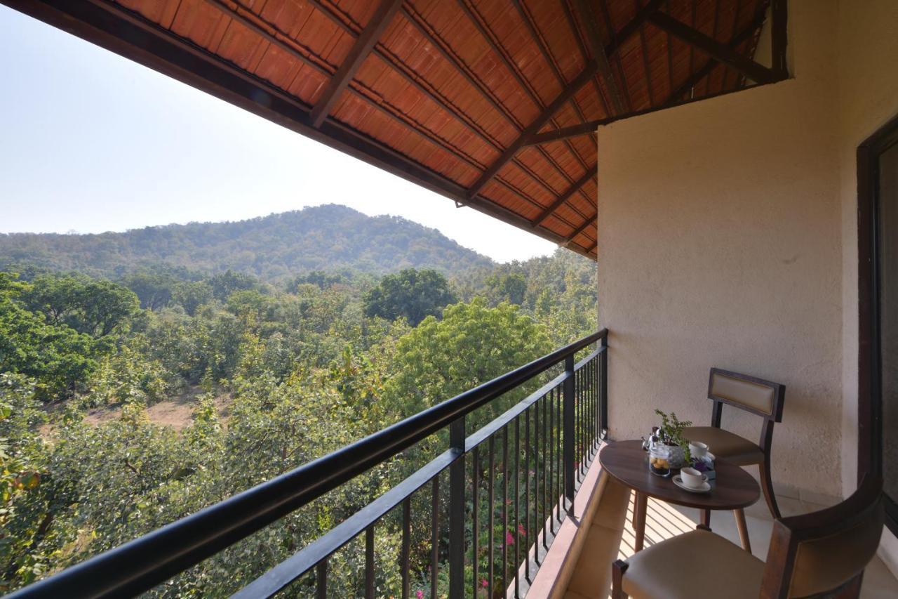 Bhanu The Fern Forest Resort & Spa, Jambughoda Exterior foto