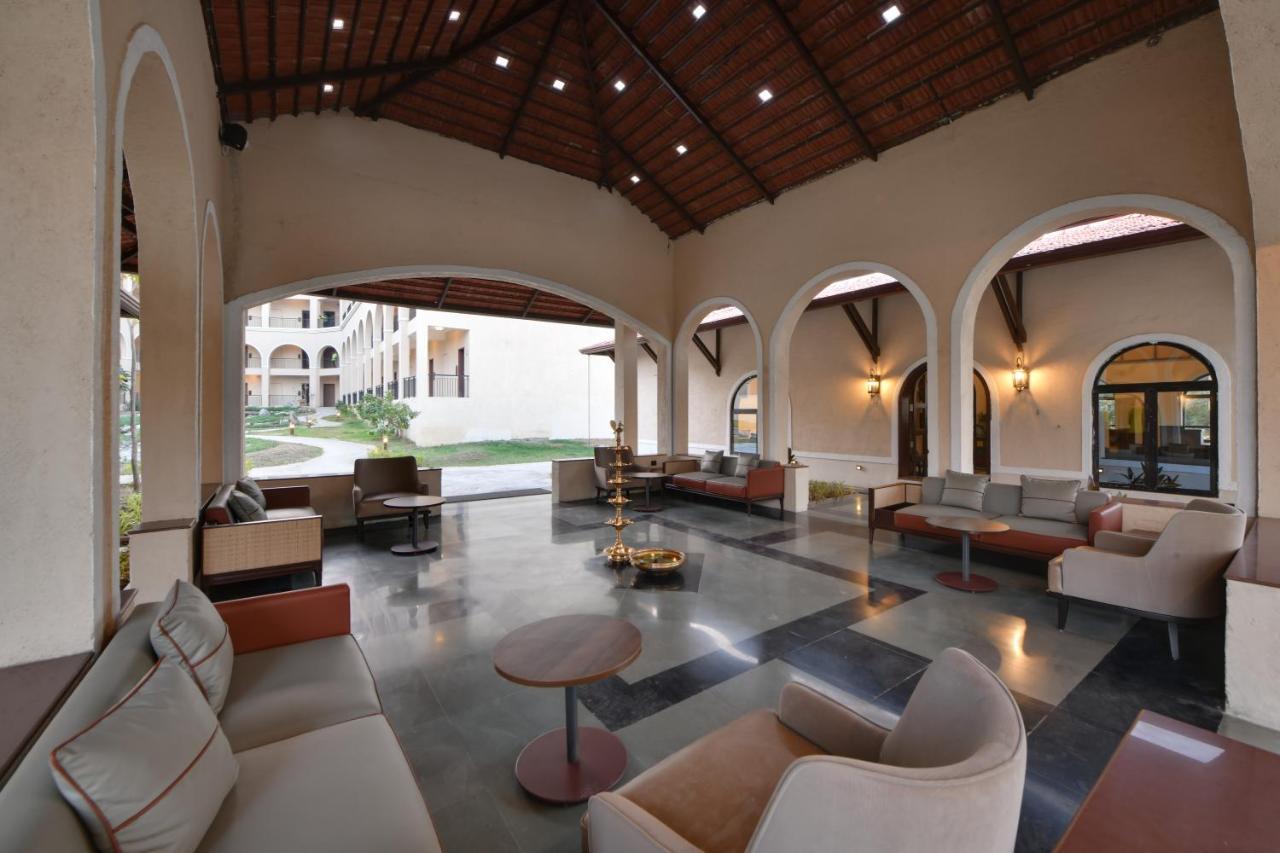 Bhanu The Fern Forest Resort & Spa, Jambughoda Exterior foto